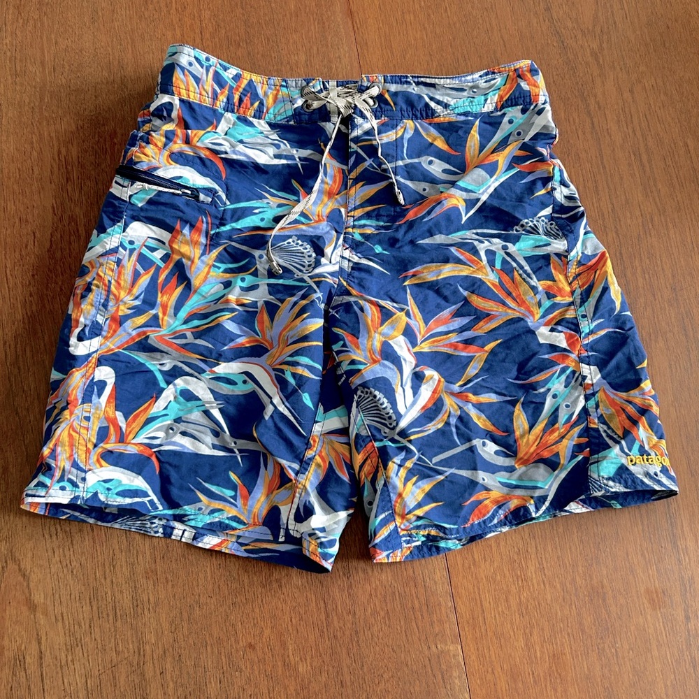 Patagonia Pataloha Men's Wavefarer 19" Surf Boardshorts Swim Trunks Sailing 28